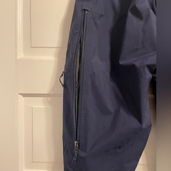 Patagonia Ski Pants - Picture 3 of 6